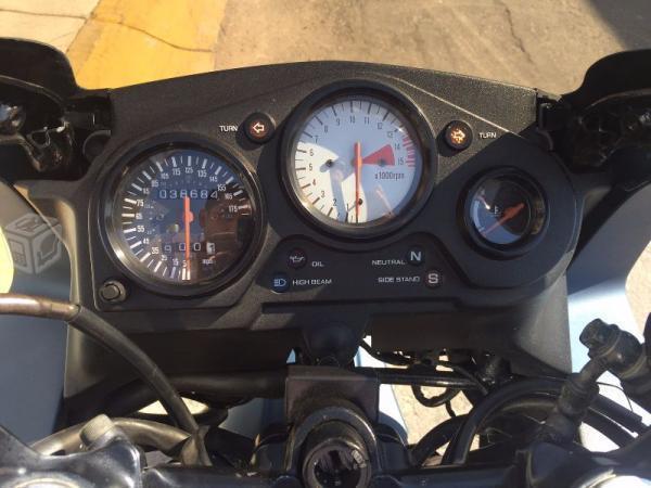 Honda CBR 600 F3 IMPECABLE -97