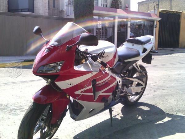 Honda cbr600/ -03