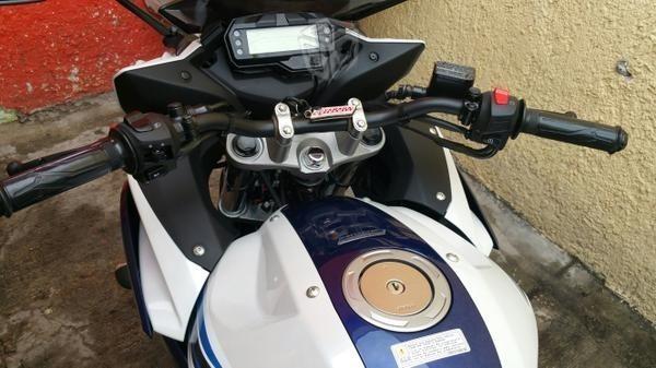 Yamaha Fazer 16 -16