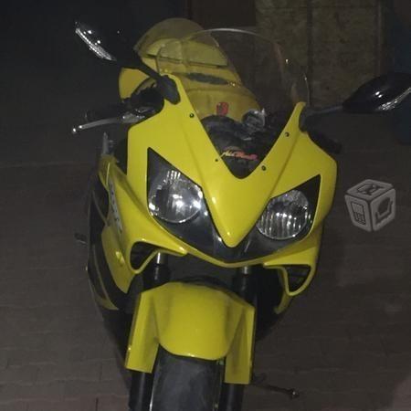 AAA Cbr 600 F4i gabela -02