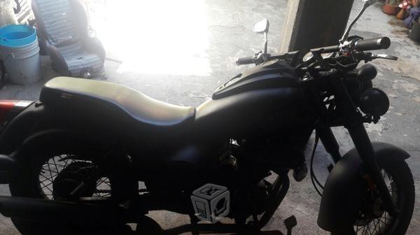 Moto Choper italika -14