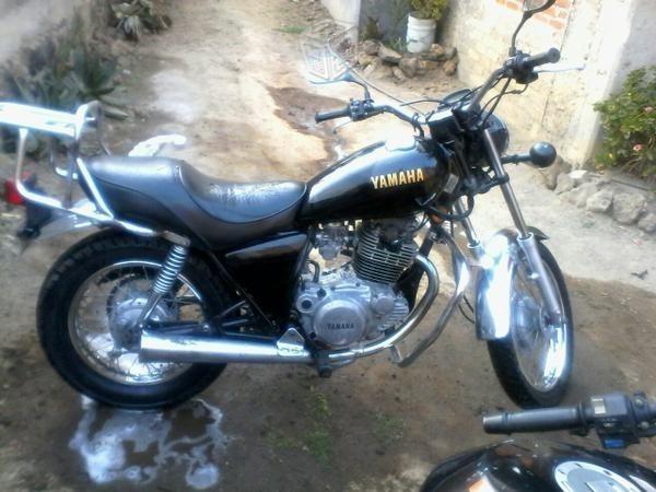 Vendo motocicleta -99