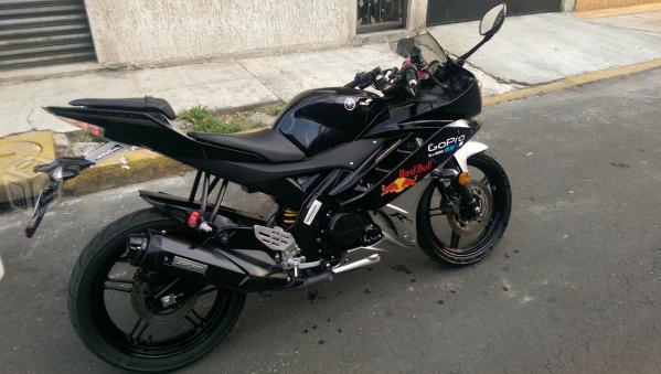 Yamaha r15 -14