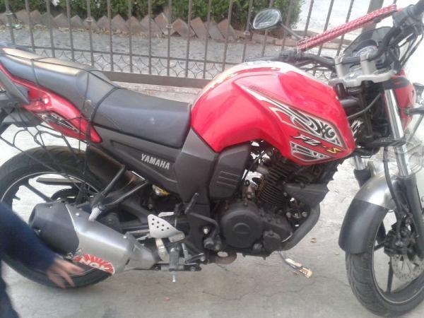 Vendo moto yamaha fz16s -15