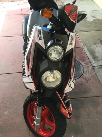 Bws 125cc rotulada o cambio por bws motard