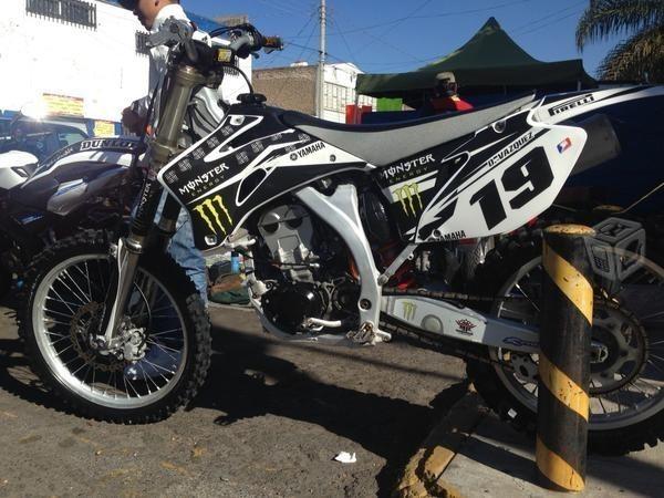 Yamaha yz 250 cc Americana legalizada -08