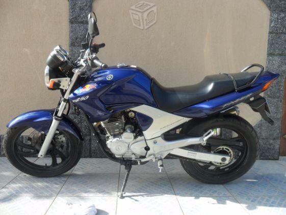 Yamaha fazer -08