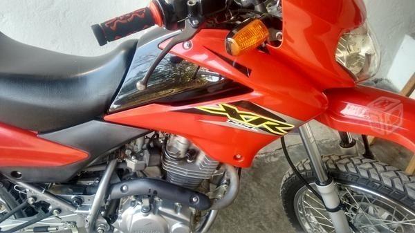 Motocicleta honda XR 125L -10