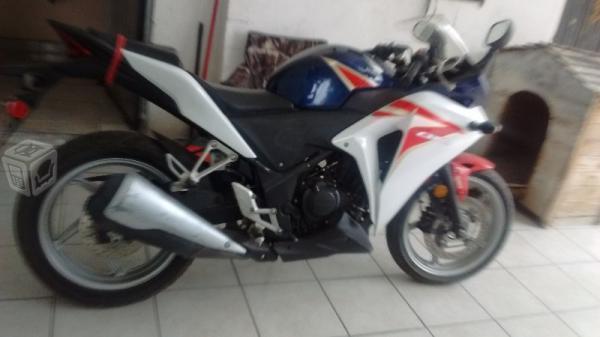 Cbr honda deportiva, -12