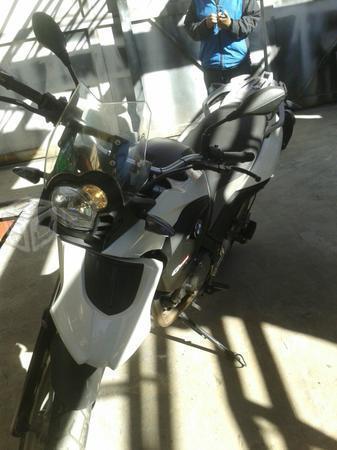 Motocicleta viajera -11