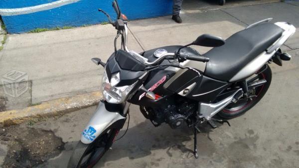 motocicleta Italika FT200 -14