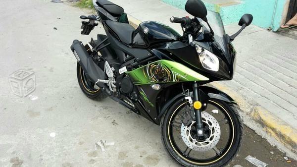 Yamaha r15 -14