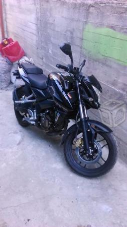 Pulsar200 V/C x Moto Fz en buen estado como la Mia -16