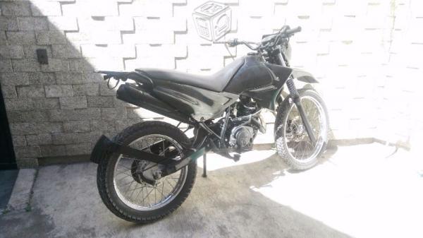 Motocicleta -04