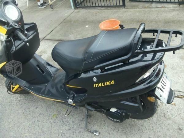 Moto Italika en Excelentes condiciones -14
