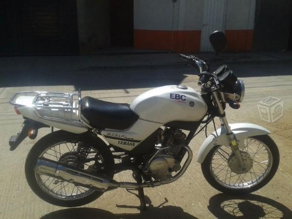 Moto yamaha -12