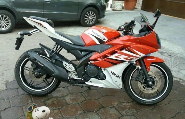 Yamaha r15 -14