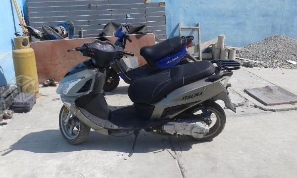 Buena y bonita Italika Ds 150cc -08