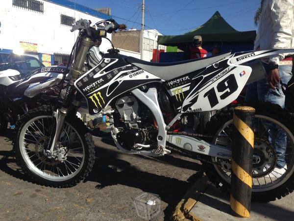 Yamaha yz 250cc ecxelete trato -08