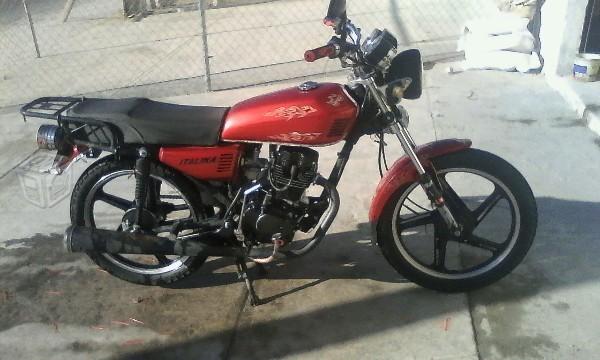 Italika 125 cc. Cambio por carro -11