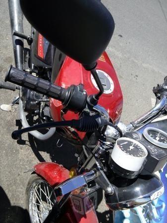 Semi nueva 150 cc -16