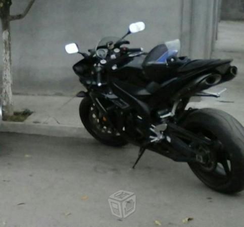 Yamaha R1 Edicion Especial Black -06