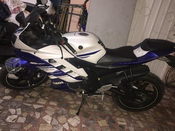 Moto R15 -15