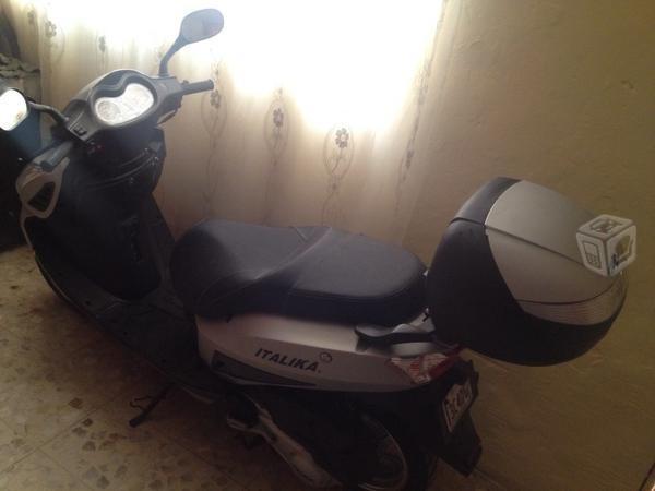 Moto italika scooter -15