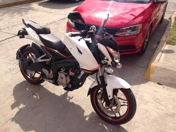 Excelente pulsar edicion limitada con extras -14