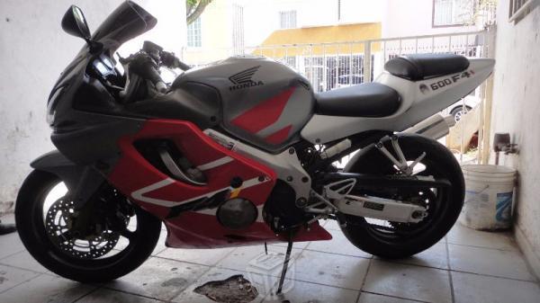 Cbr 600 f4i -05