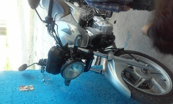 Mi honda gl 150 -13