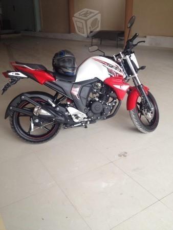 Yamaha Fzs -16