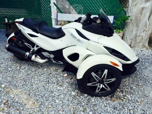Can am spyder rs -10