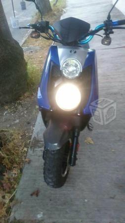 Excelente moto Vento -15