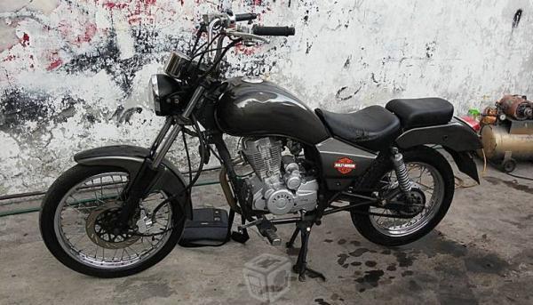 HERMOSA RC 150cc AÑO ESTETICA DE 9 -11