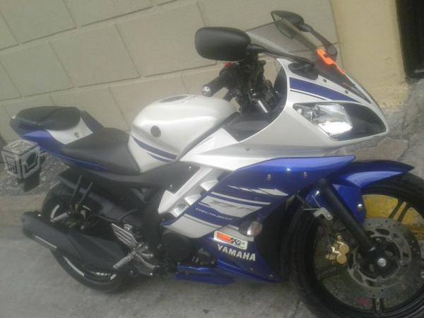 Yamaha R15 ¡Excelentes condiciones! -15