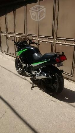 Kawasaki Ninja v/c -05