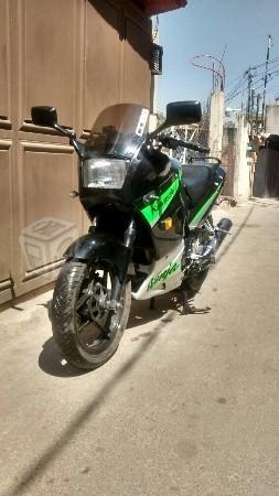 Kawasaki Ninja v/c -05