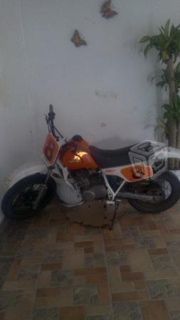 Vendo moto cross honda -83