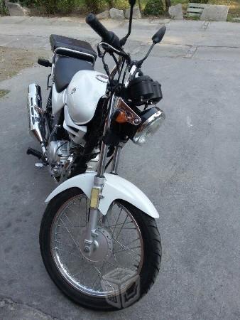 Yamaha ybr125 -12