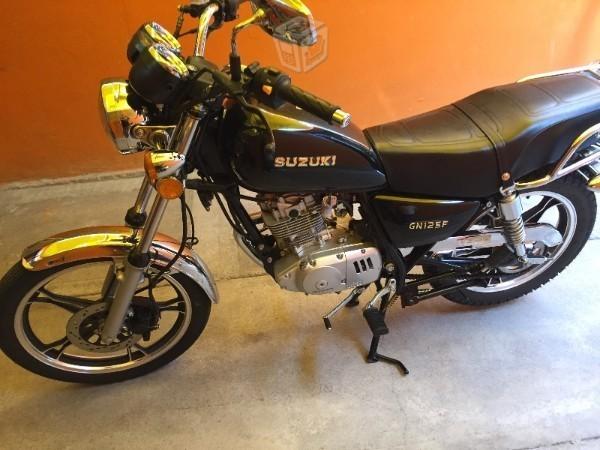 Suzuki gn 125cc negra -15