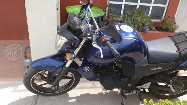 Moto Yamaha fz16 -14