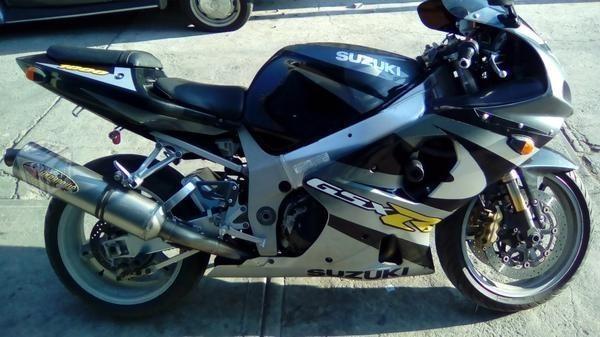 Suzuki gsxr1000 -01