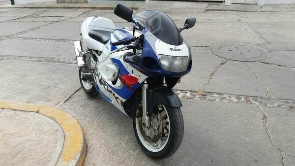 Hermosa suzuki -99