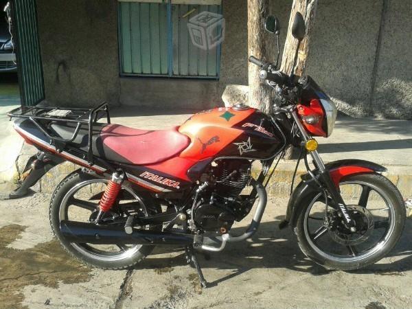 Moto Italika 150 -10