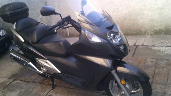 Honda Silver Wing 600 Impecable -08