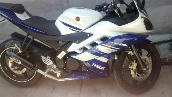 Yamaha r15 -15