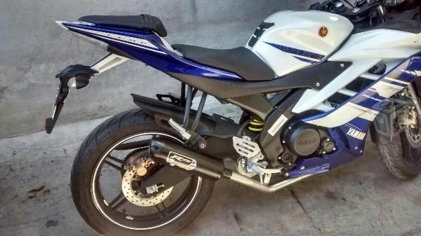 Yamaha r15 -15