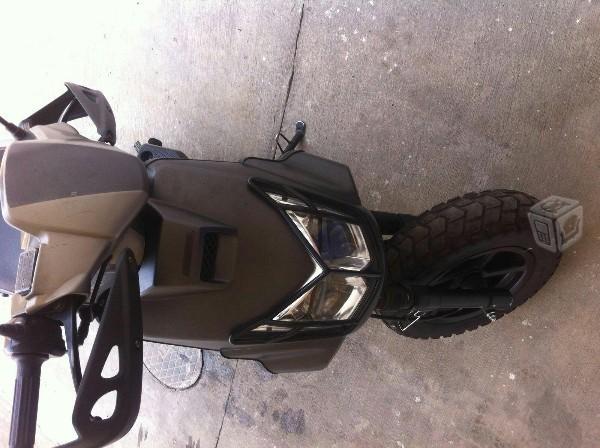 Exelente moto 150cc -14