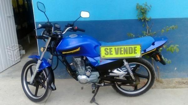 Vendo moto original muy bien tratada -12